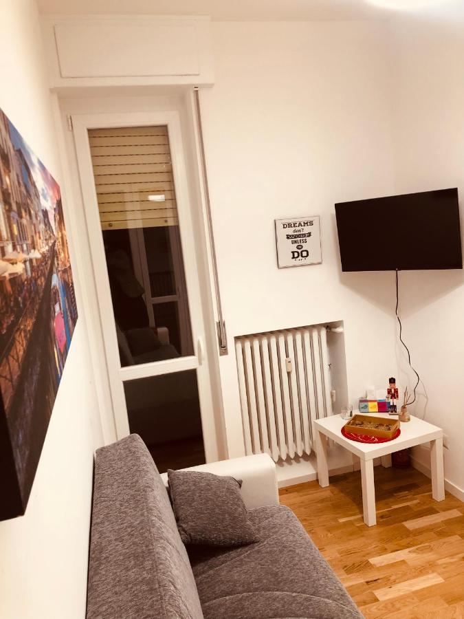 Vt Home - Appartamento Milano Zona Navigli Exterior foto